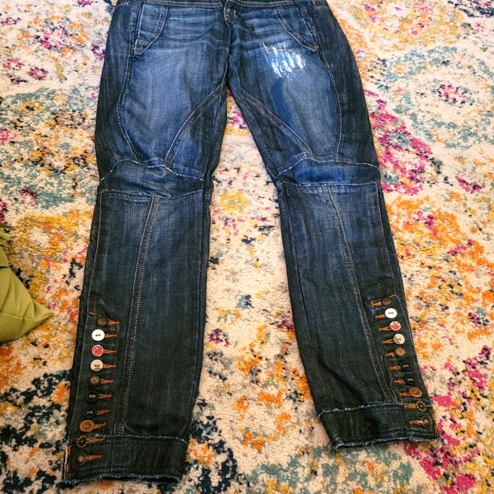 Vigoss gold jeans